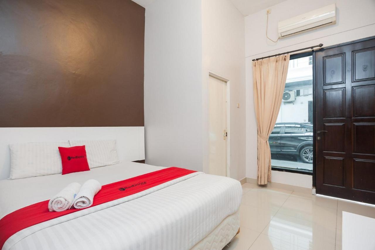 Reddoorz Syariah Near Taman Air Mancur Bogor Hotell Exteriör bild