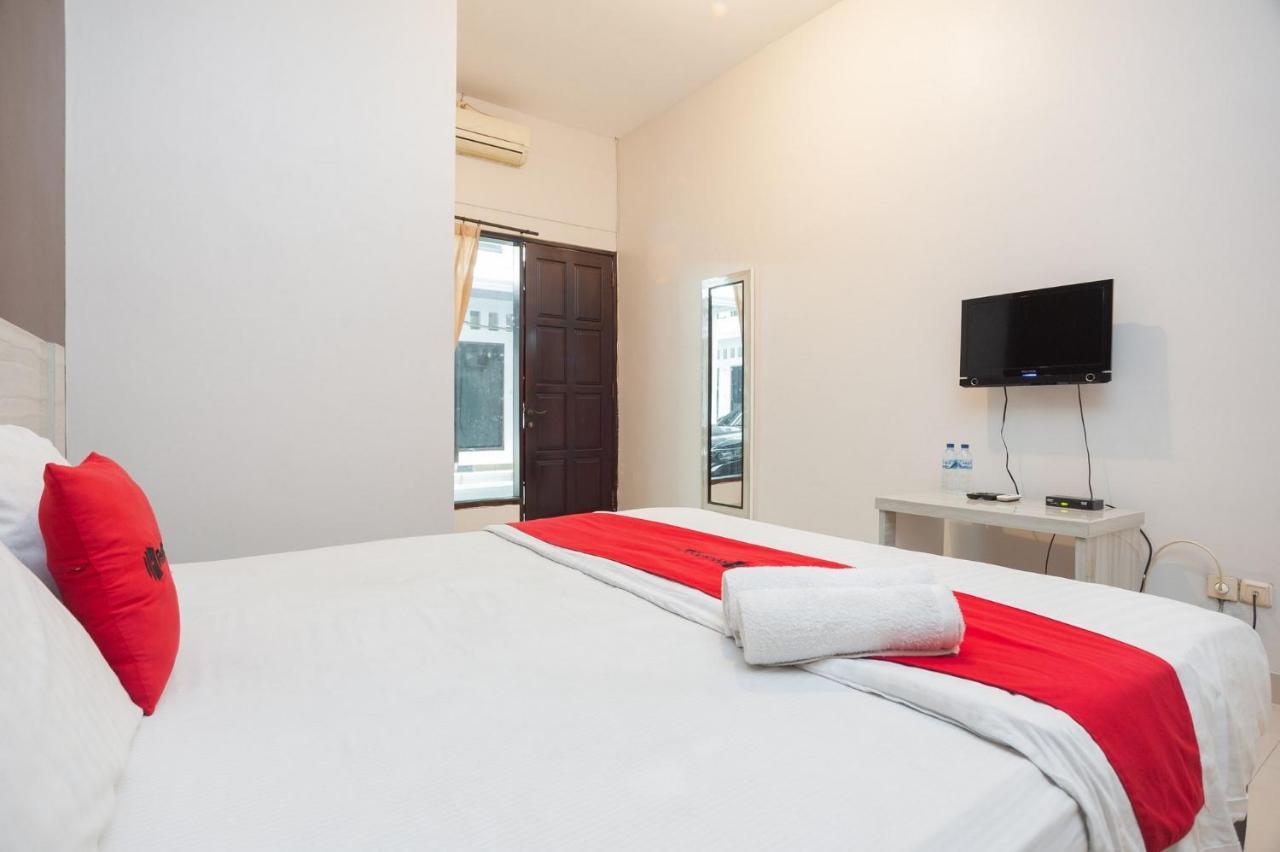 Reddoorz Syariah Near Taman Air Mancur Bogor Hotell Exteriör bild